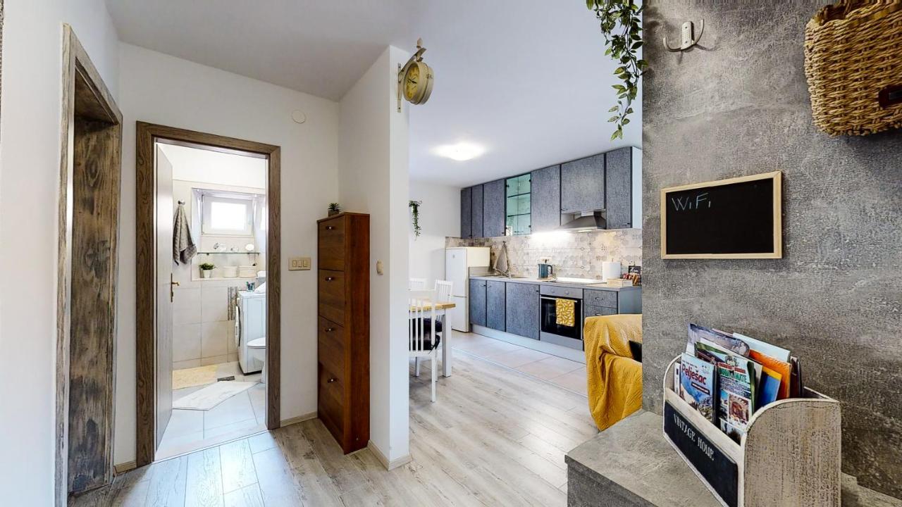 Apartman Tina Metković Eksteriør bilde